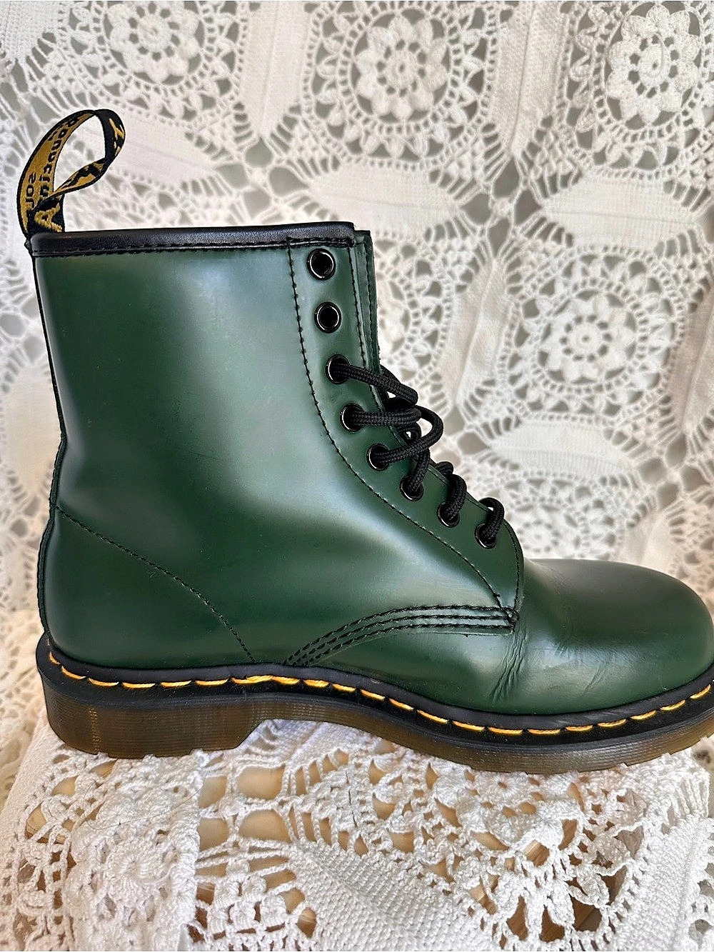 Dr. Martens 1460 Green Smooth Leather 8-Eye Boots Ankle Combat Size 9 GUC - Picture 7 of 10